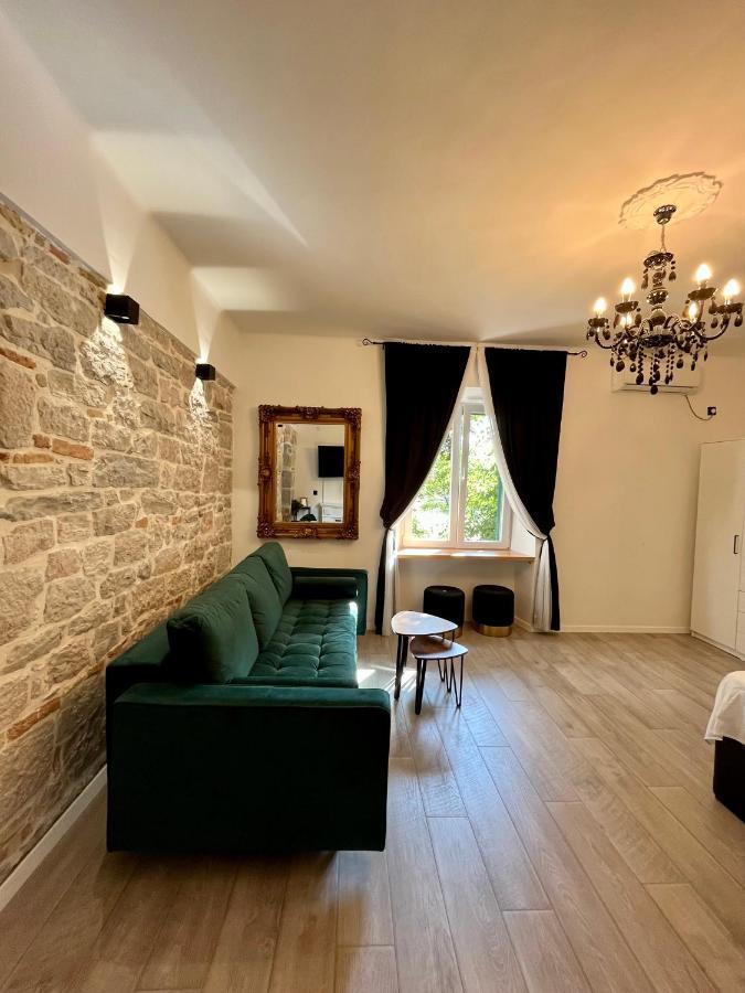 Luxury Heritage Apartment Zara Antica Exterior foto